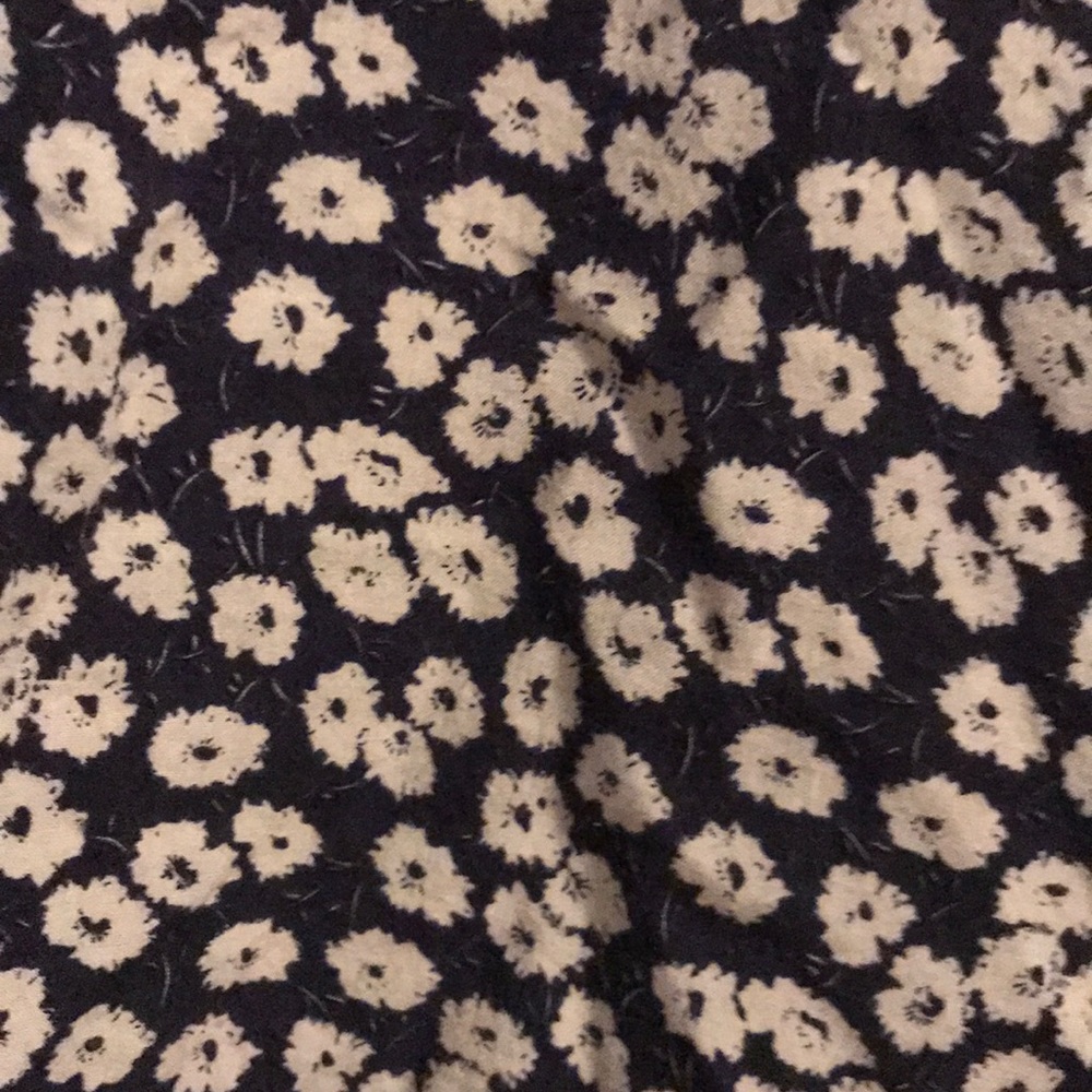 Shirt - Picture 3 of 4